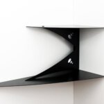 étagère d'angle murale noire moderne en métal étagère de coin design salon